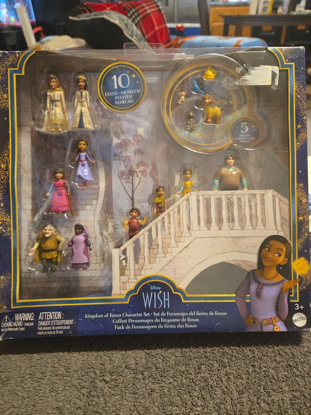Disney Wish Kingdom of Rosas Mini Figures Playset - Purple, Yellow, Blue, Pink